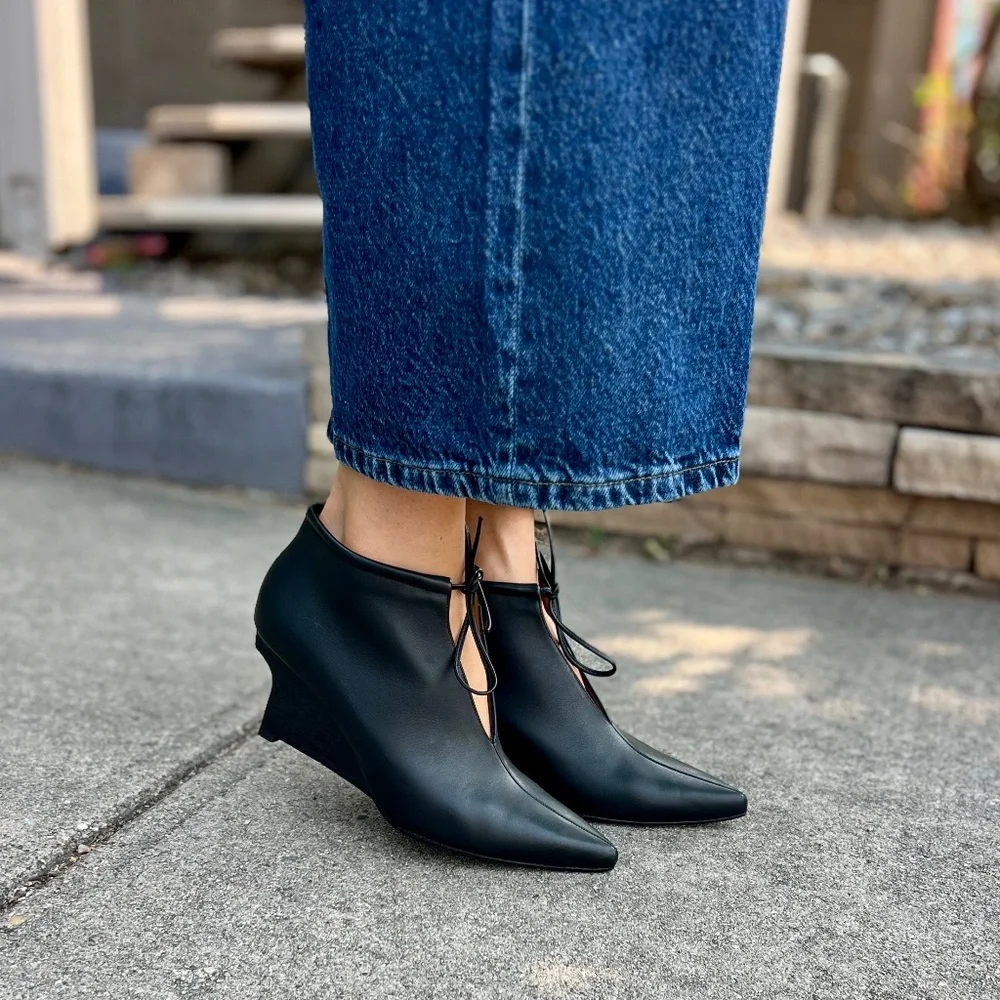 Coclico Ruffles Bootie in Black - Picture 1 of 4